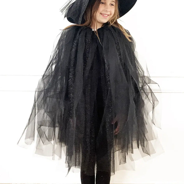 Le Kit de Déguisement de Sorcière - Cape et Chapeau