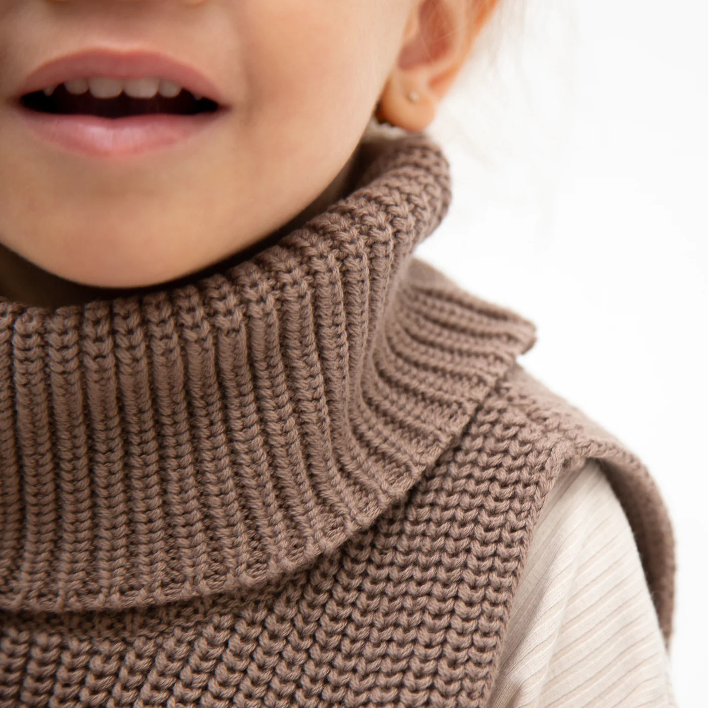 Neck warmer for baby and <tc>kids</tc> in Knit - Cappuccino