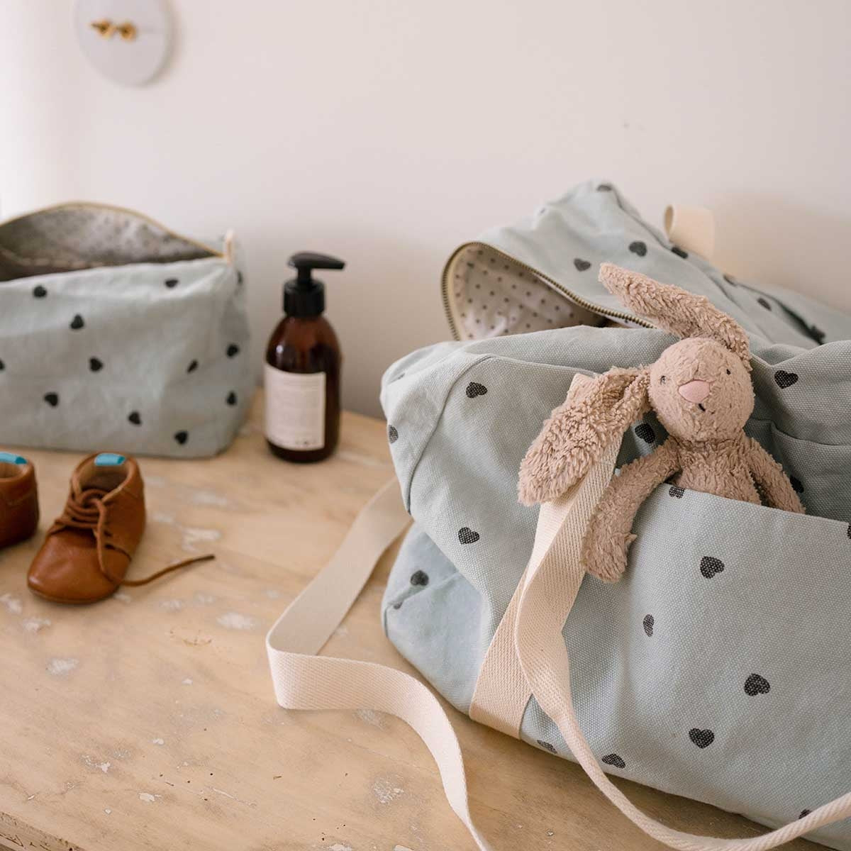 Toiletry Bag - Blue Heart Spray