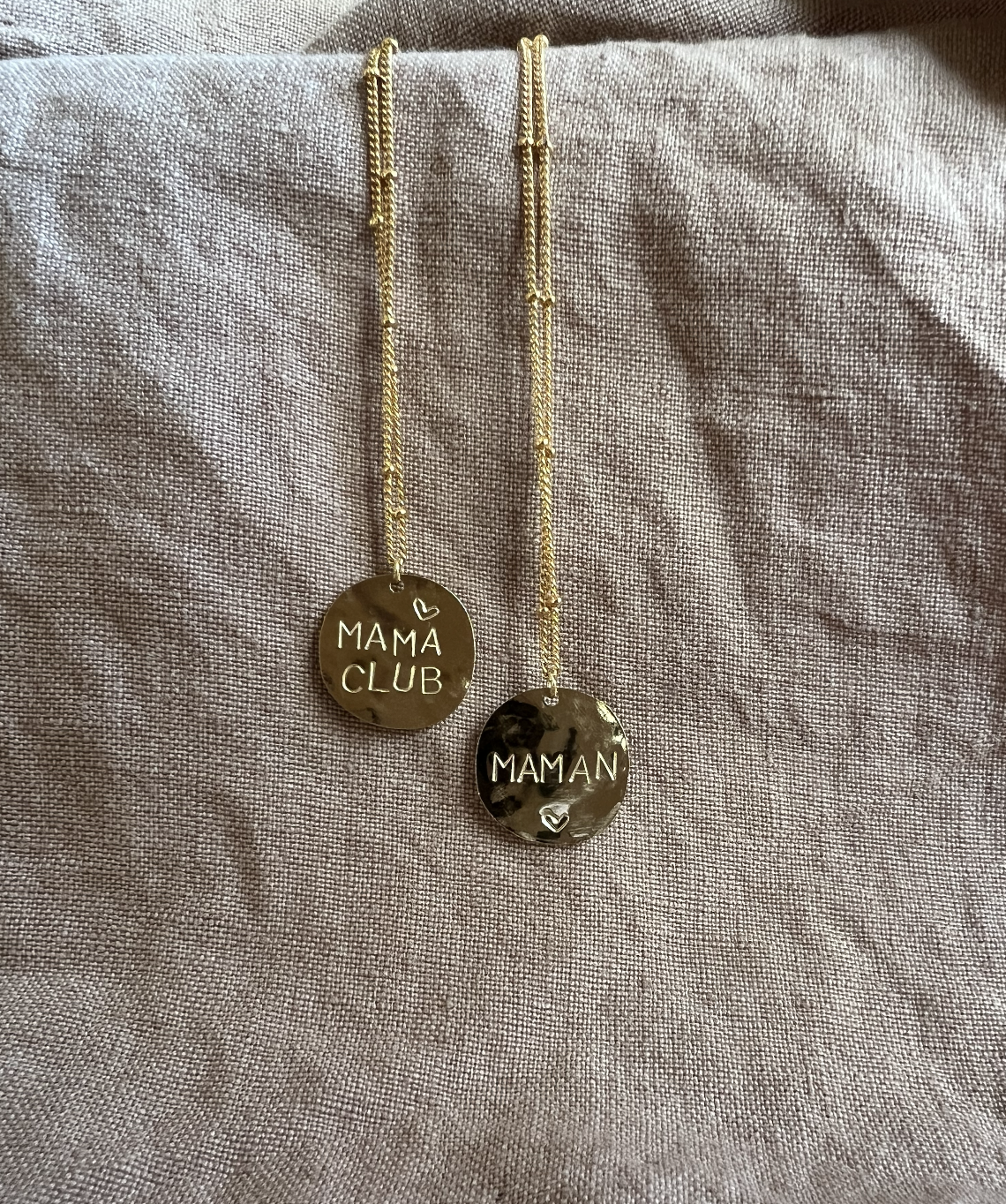 Collier Médaille PIA doré à l'or fin - Maman / Mama Club