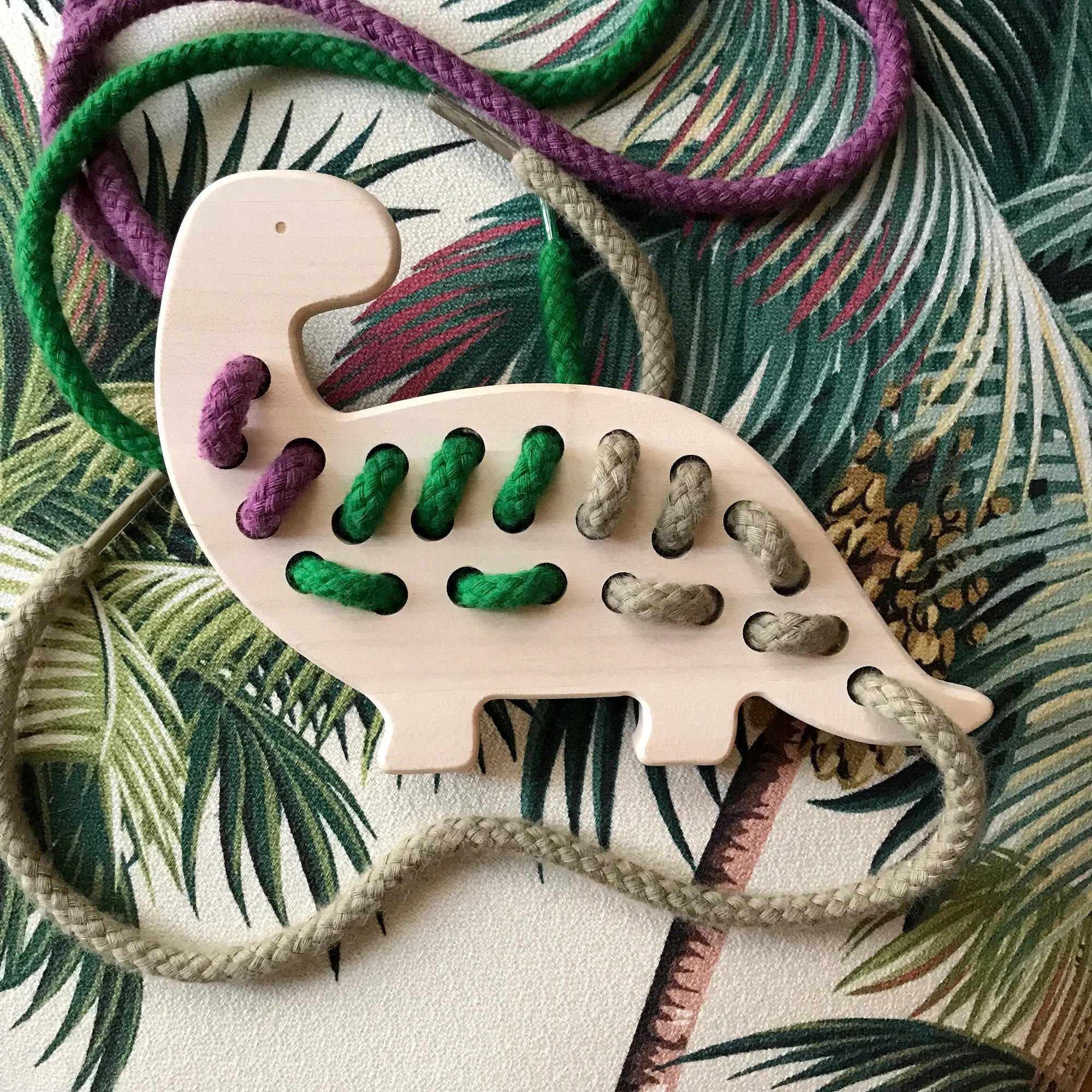 Wooden lacing toy - Dino