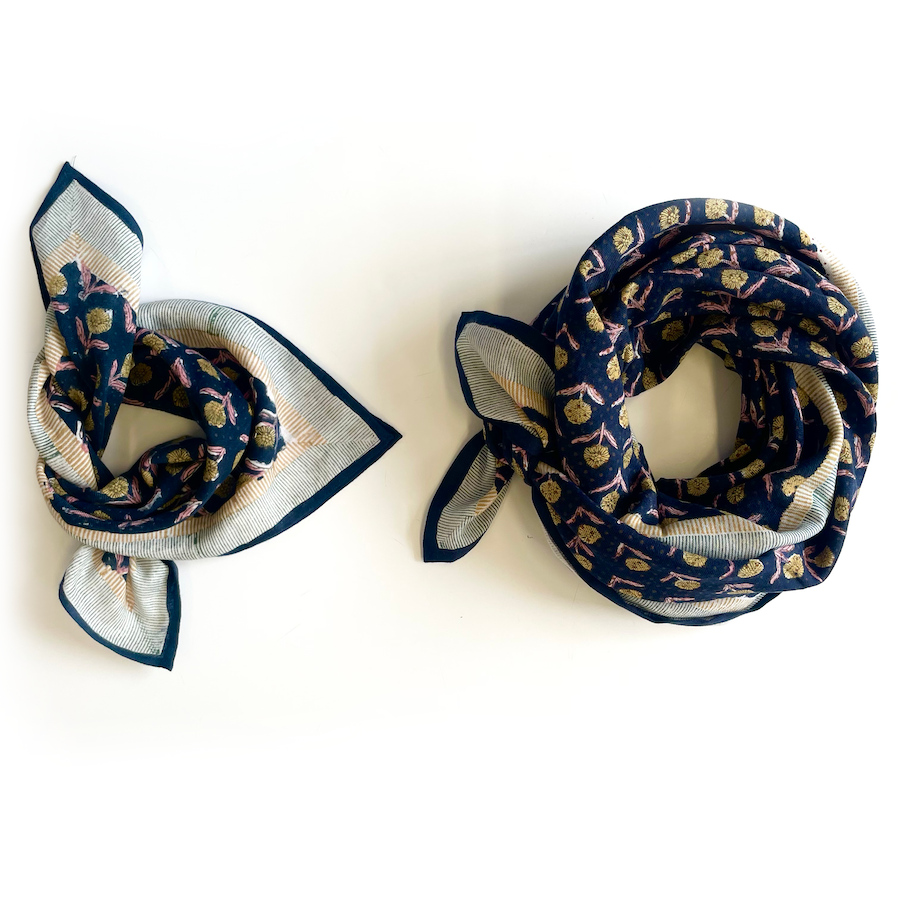 LATIKA scarf - Lotus Zorro