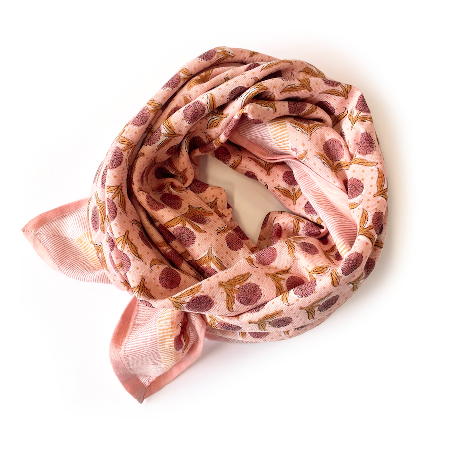 LATIKA Scarf - Lotus Powder