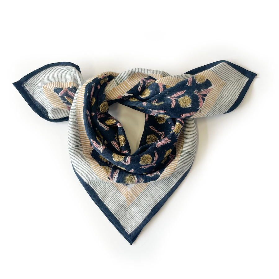 Manika scarf - Lotus Zorro