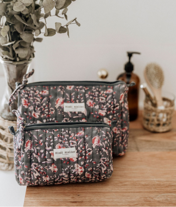 Toiletry/makeup bags - Sarika Brume